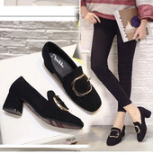 Pantofi moderni de dama cu toc gros si decor metalic in doua culori