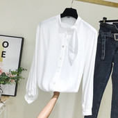 Camasa de dama model nou cu guler polo si nasturi in alb si bej