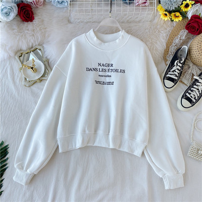 Női blúz több színben felirattal