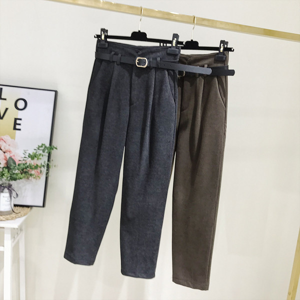 Pantaloni moderni de dama cu talie inalta si curea in gri si maro