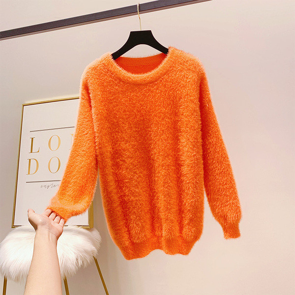 Pulover de damă din puf cu decolteu rotund în mai multe culori