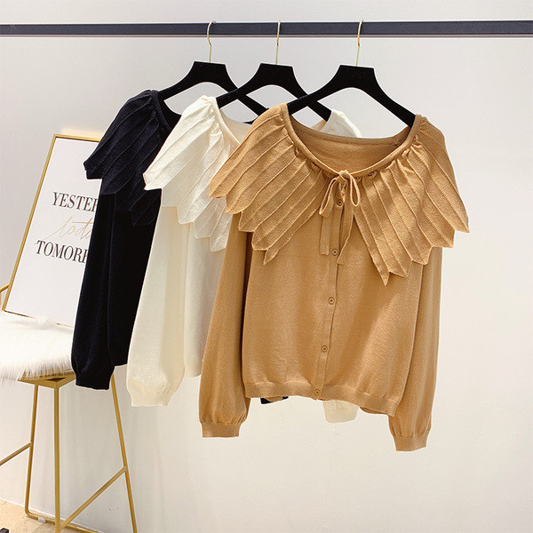 Vesta moderna de dama cu nasturi in trei culori