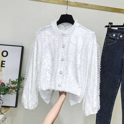 Cămașă de damă modernă din catifea cu nasturi în roz și alb