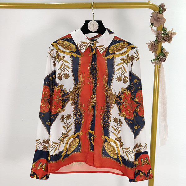 Cămașă de damă - un model clasic cu model cu model