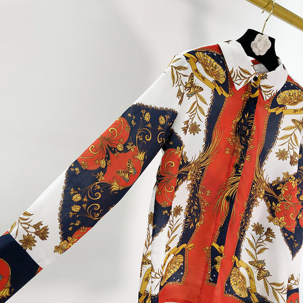 Cămașă de damă - un model clasic cu model cu model