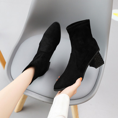 Cizme de dama stilate din piele intoarsa model ascutit in mai multe culori