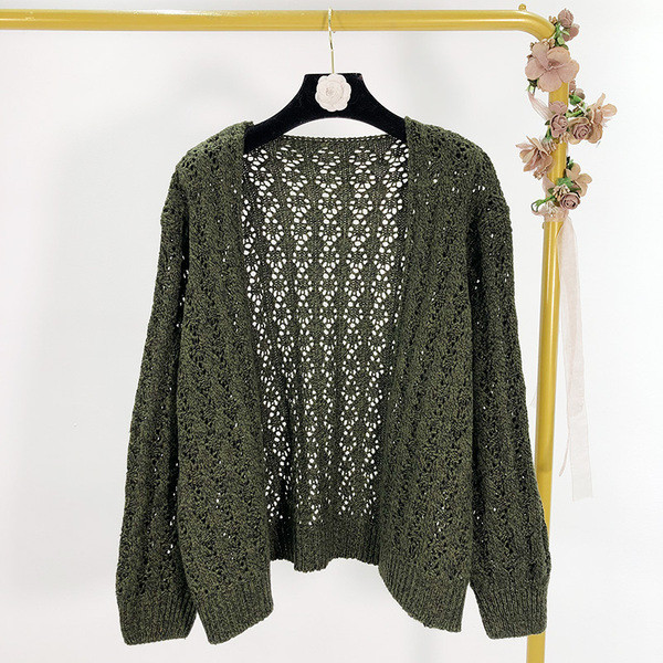 Vestă subțire de damă fără închidere în bej, maro și verde