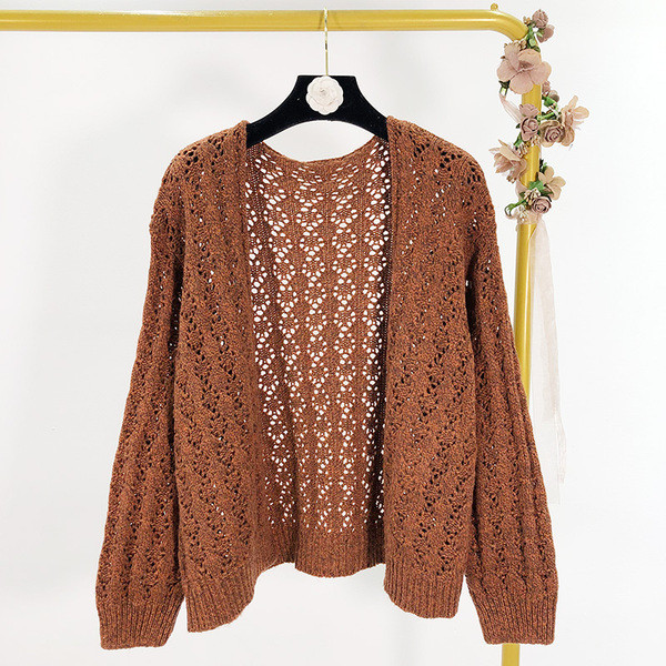 Vestă subțire de damă fără închidere în bej, maro și verde