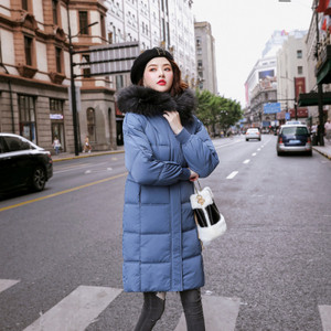 Χειμερινό μακρύ μπουφάν με κουκούλα και τσέπες σε επτά χρώματα