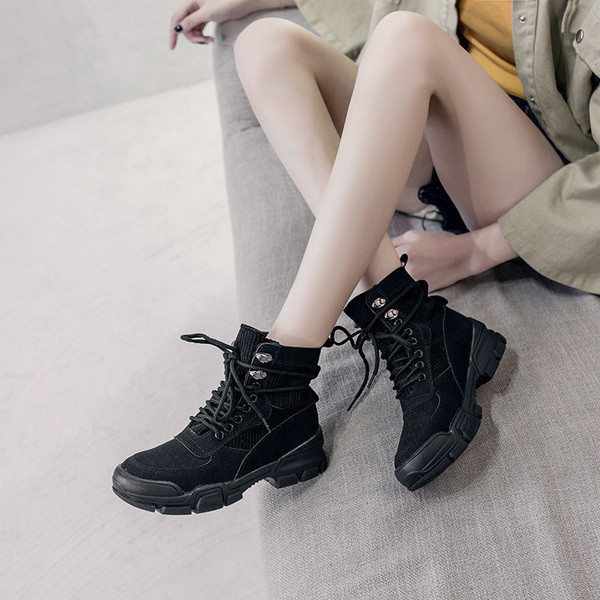 Cubanezi pentru femei în negru și maro