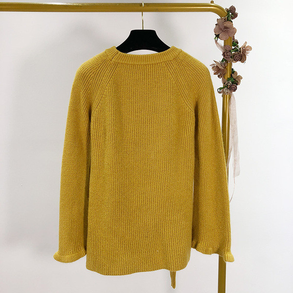 Pulover lung si lat cu cravate in bej si galben