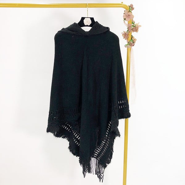 Poncho de damă tricotat în alb și negru