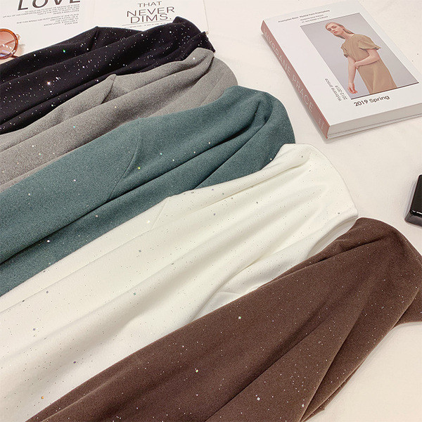 Női blúz pólógallérral, fényes hatással több színben