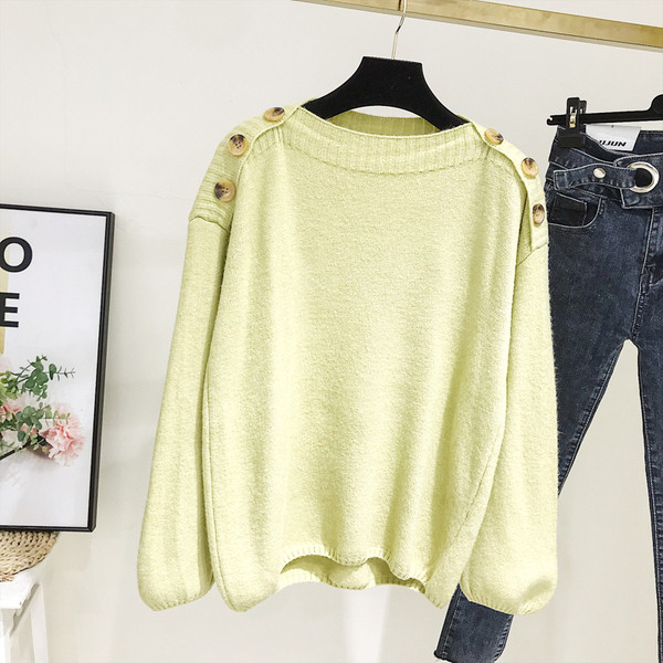 Pulover de dama modern cu nasturi pe umeri in culorile verde, albastru si roz