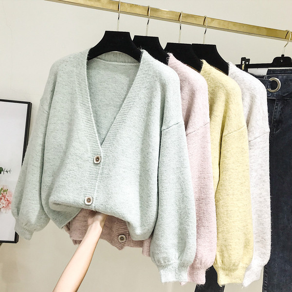 Vesta moderna de dama cu decolteu spitz in roz, galben, verde si bej