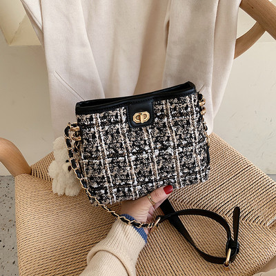 Geanta de dama moderna cu maner lung in trei culori