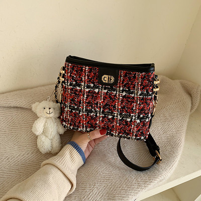 Geanta de dama moderna cu maner lung in trei culori