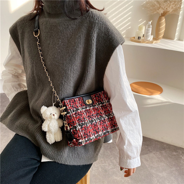 Geanta de dama moderna cu maner lung in trei culori