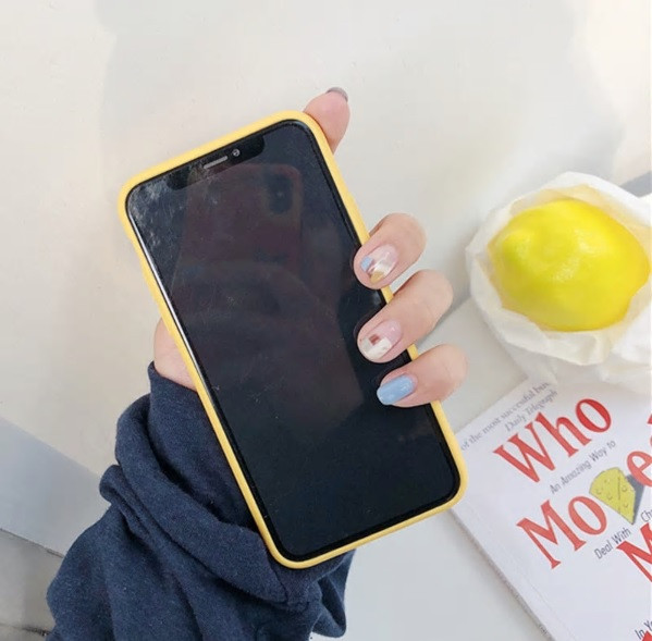 Husa pentru iPhone 7 Plus si iPhone 8 Plus de culoare galbena cu aplicatie panda