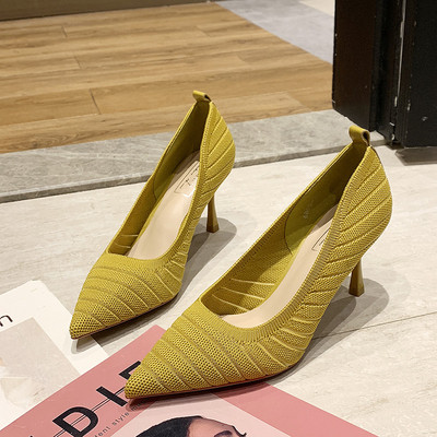 Pantofi de dama eleganti model ascutit cu toc subtire