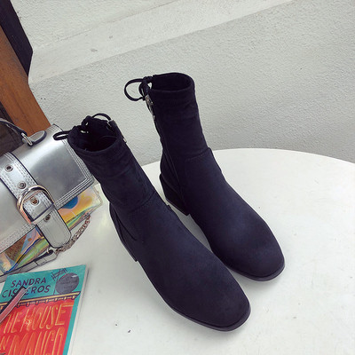 Γυναικείες μπότες σουέτ με τακούνι σε δύο χρώματα