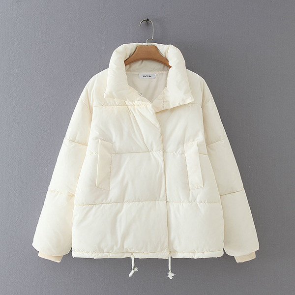 Geaca de iarna scurta moderna de dama cu guler inalt si buzunare in alb si verde