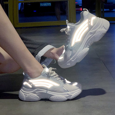 NOI adidași luminoși de damă cu platformă în negru și bej