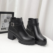 Ghete de dama moderne cu toc gros in negru si maro