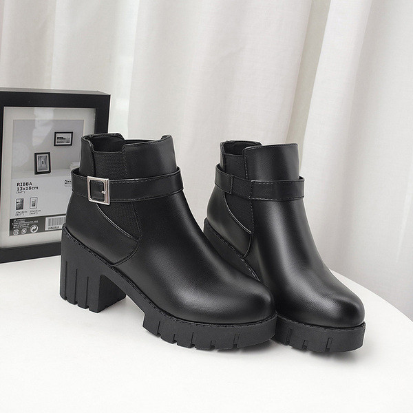 Ghete de dama moderne cu toc gros in negru si maro