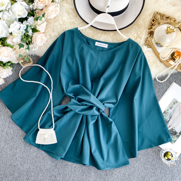 Modern női ing kerek nyakkivágással és lótusz ujjal több színben