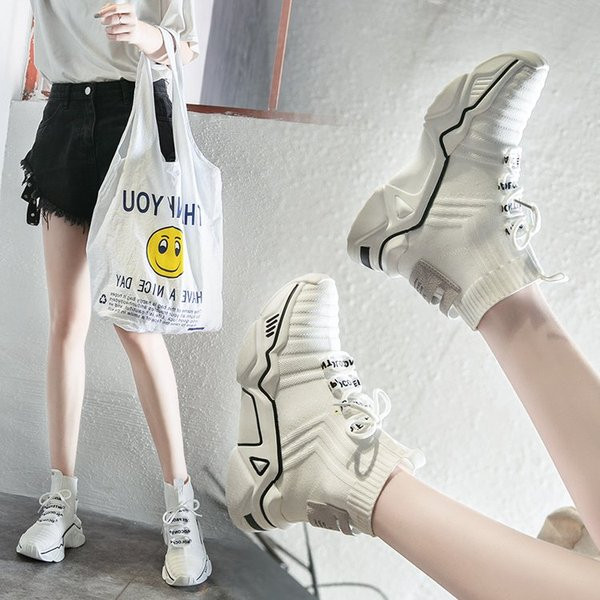 Adidasi de dama cu platforma in alb si negru