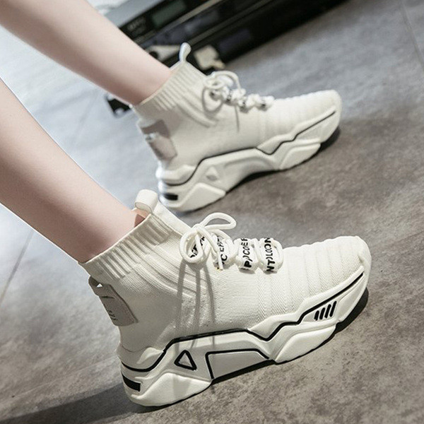 Adidasi de dama cu platforma in alb si negru