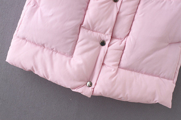 Casual γυναικείο γιλέκο με τσέπες και ψηλό γιακά σε ροζ και μαύρο χρώμα