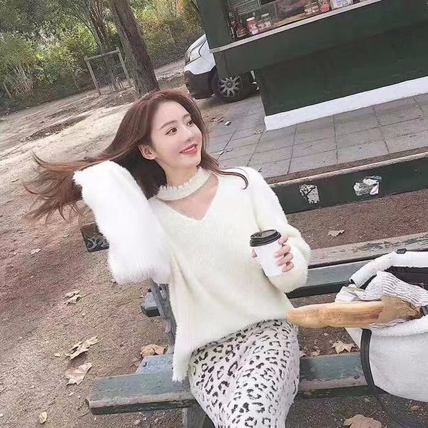 Pulover de iarnă de damă cu decolteu spitz în trei culori