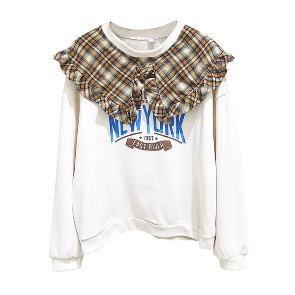 Bluza de dama actuala cu decolteu rotund si aplicatie in maro si bej