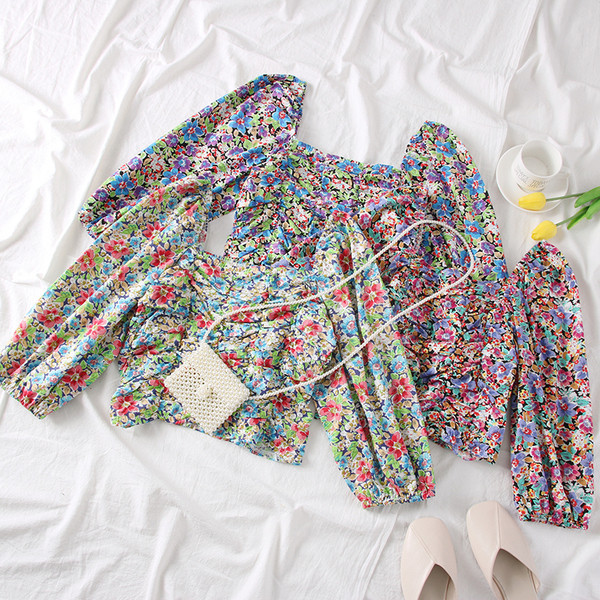 Νέο μοντέλο γυναικεία μπλούζα με floral μοτίβα - σε διάφορα χρώματα