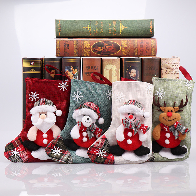 Коледни чорапи за подаръци от полиестер - четири модела 