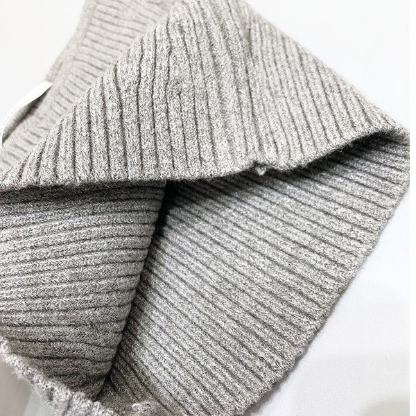 Късо плетено бюстие в сив цвят