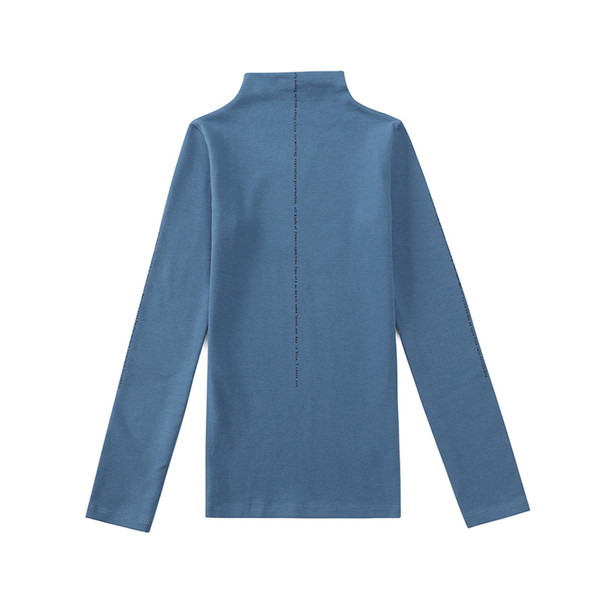 Нов модел дамска блуза с ниска яка и дълъг ръкав в няколко цвята