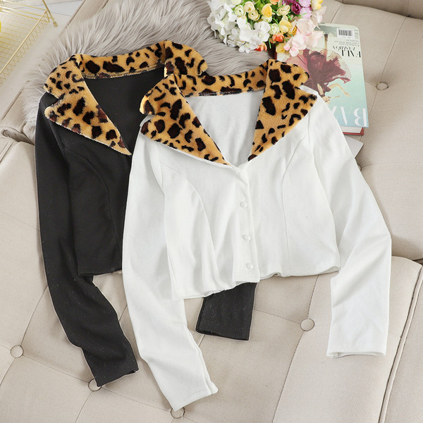 Дамска модерна жилетка с леопардова яка в бял и черен цвят