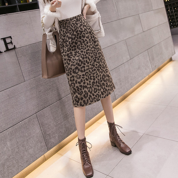 Модерна дамска пола с животински десен - висока талия