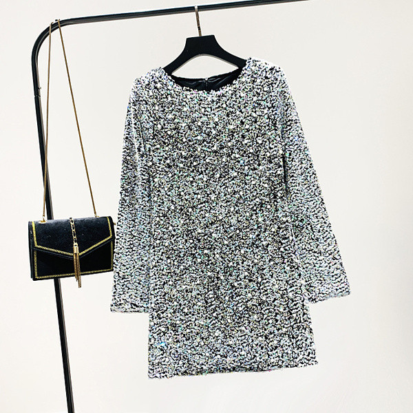 Модерна дамска рокля - О-образно деколте с перли и пайети