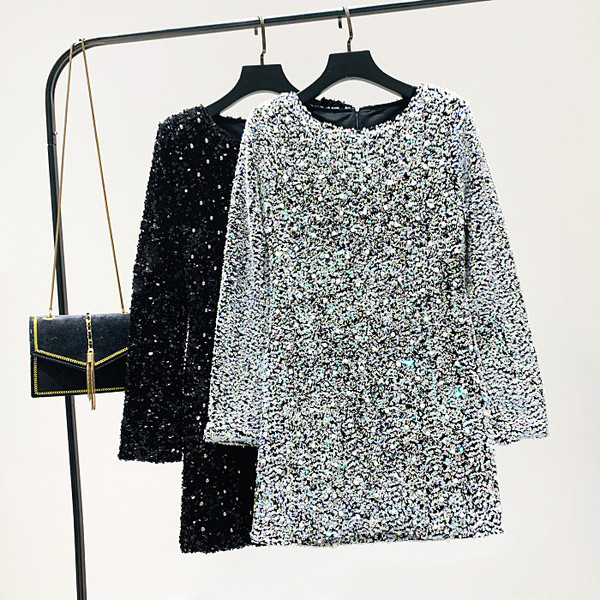 Модерна дамска рокля - О-образно деколте с перли и пайети