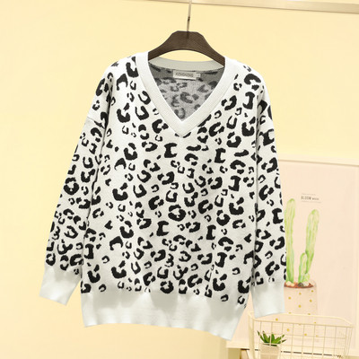 Модерни дамски пуловери с дълъг ръкав и животински десен в два цвята