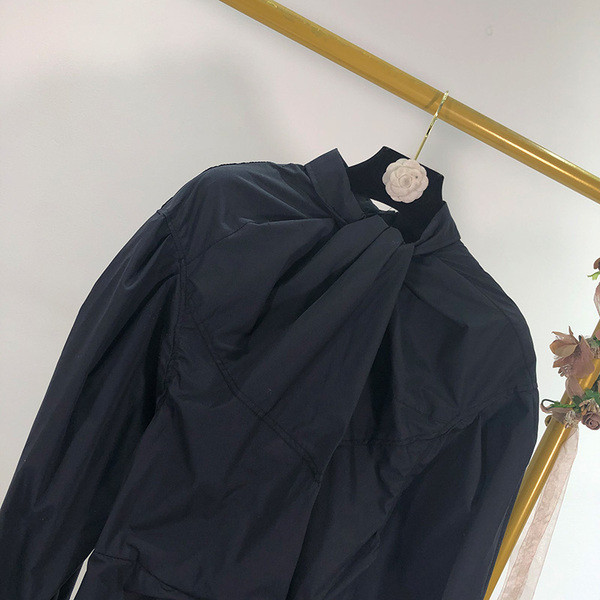 Дамска асиметрична рокля в черен цвят