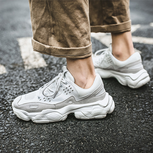 Модерни мъжки спортно-ежедневни  маратонки в  три цвята