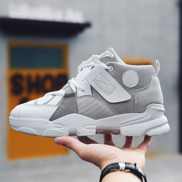 НОВО мъжки маратонки в бял,сив и черен цвят