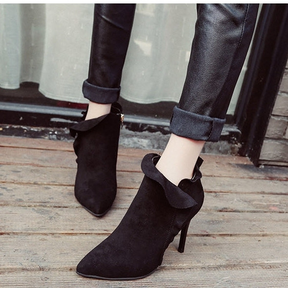 Модерни дамски боти с ток в зелен,черен и червен цвят