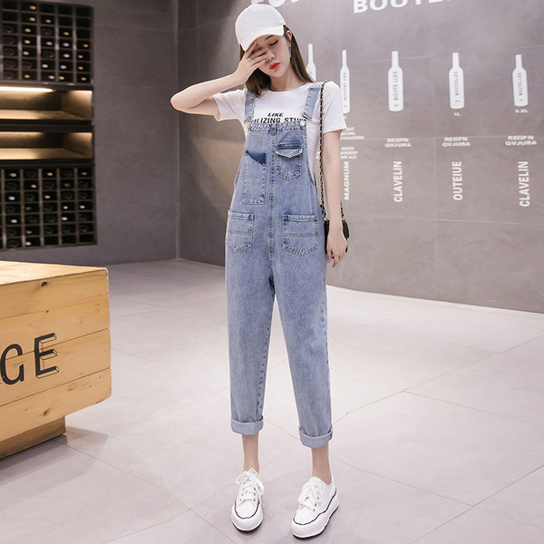 Нов модел дамски дънков гащеризон с джобове в син цвят