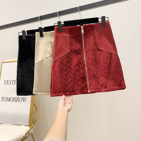 Модерна дамска пола с цип в три цвята